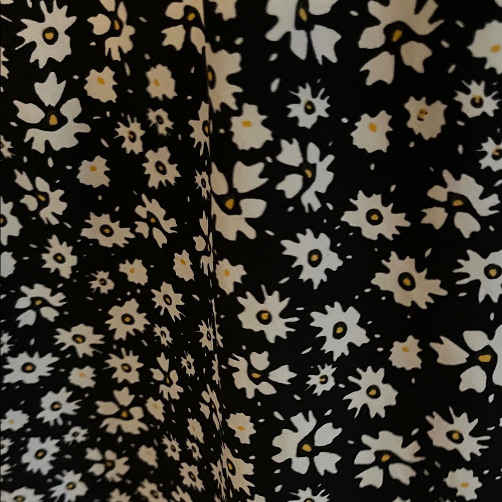 SHEIN Black and White Floral Dress with side split - Picture 3 of 7